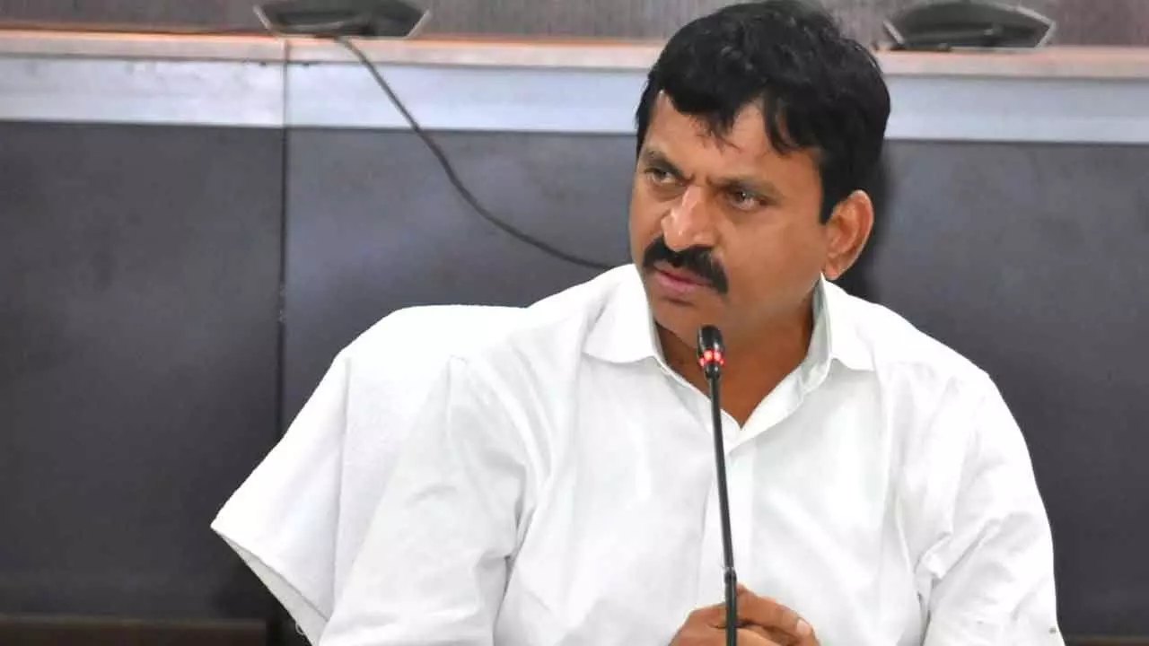 పొంగులేటి   రాజీనామా చేయాలి ..  మరీ ఇంత బరితెగింపా?