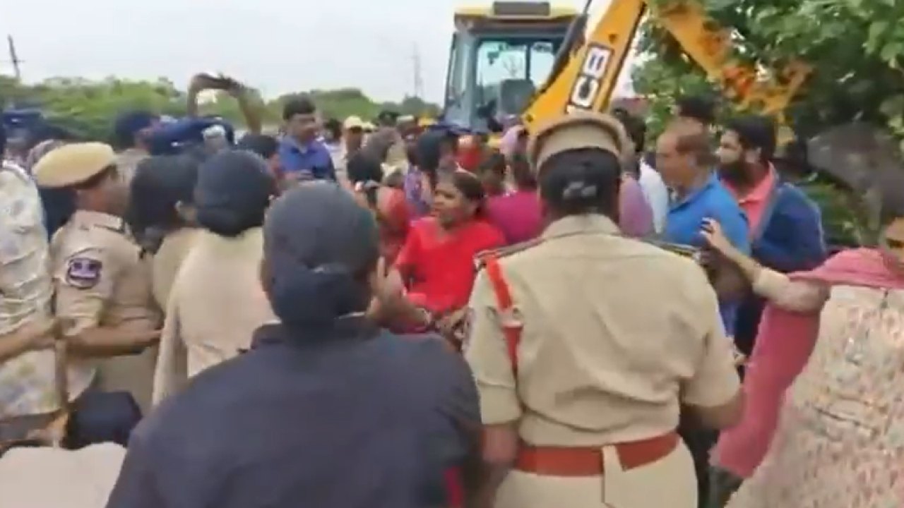 TG: మరో లగచర్ల ఘటన.. బహదూర్గూడలో హైటెన్షన్!