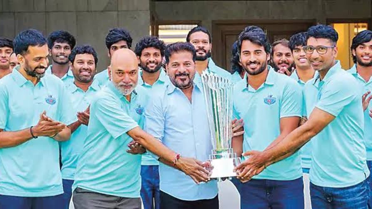CM Revanth Reddy: రాష్ట్రంలో క్రీడా రంగాన్ని బలోపేతం చేయడమే ప్రభుత్వ లక్ష్యం!..