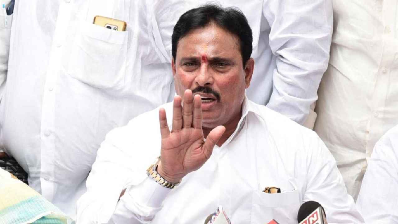 Danam Nagender: ఎమ్మెల్యే అంటే భయం లేదా? నేను లేకుండా లాటరీ ఎలా తీస్తారు? అధికారులపై దానం ఫైర్