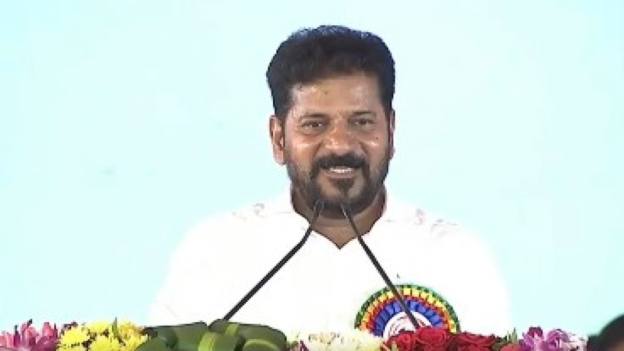 TG : రెండేళ్లు టైమివ్వండి.. అప్పుడు ‘నా పనికి మీరే మార్కులు వేయండి’ : సీఎం రేవంత్