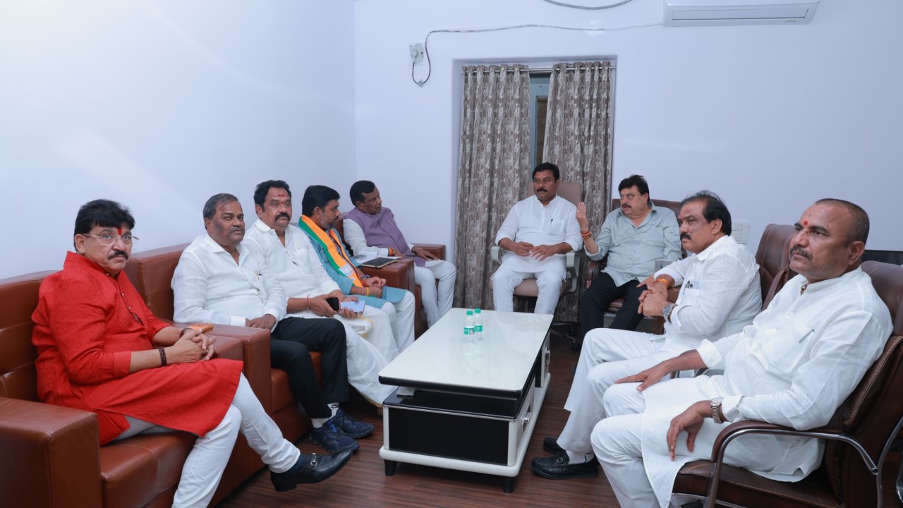 BJP : అసెంబ్లీ సెషన్స్.. 22ఏ,బకాయిల విడుదలపై బీజేపీ తాడో పేడో..