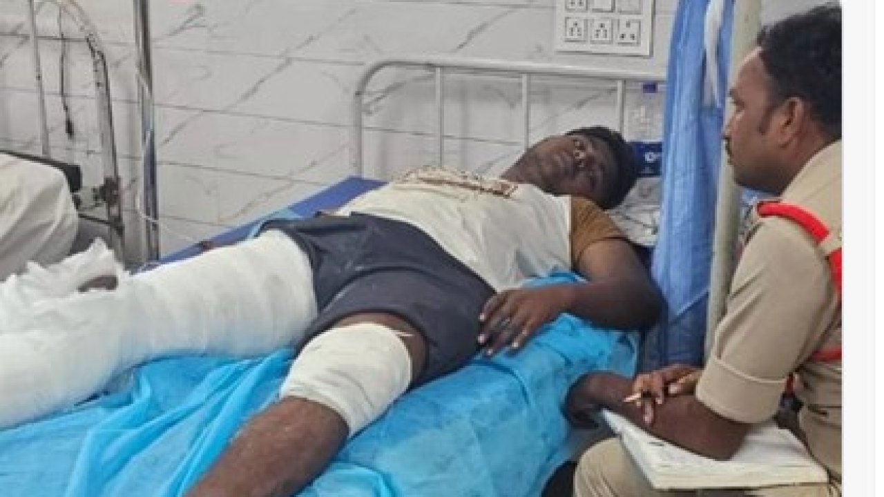 AP : పోలీసులపై కత్తితో దాడి.. నిందితుడిపై కాల్పులు