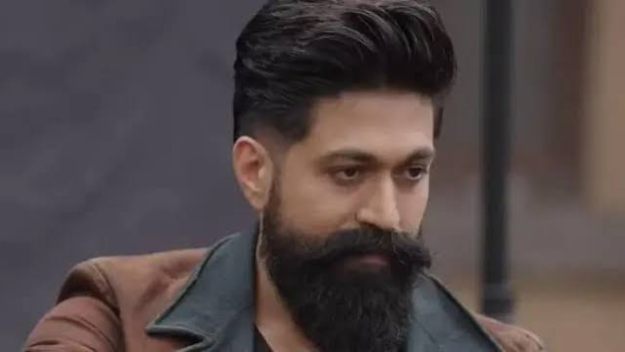 TOXIC: టాక్సిక్ గుణపాఠం నేర్చుకోవాల్సిందే