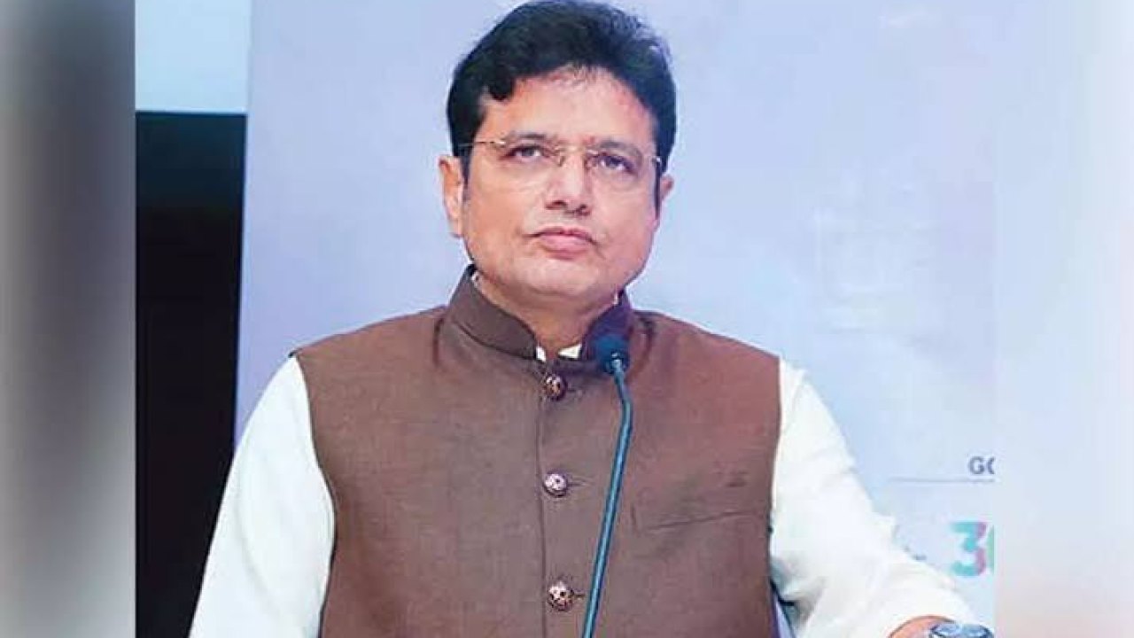 Congress : కేసీఆర్ తీరు మారకుంటే మరో పదేళ్లు అక్కడే : మంత్రి శ్రీధర్ బాబు