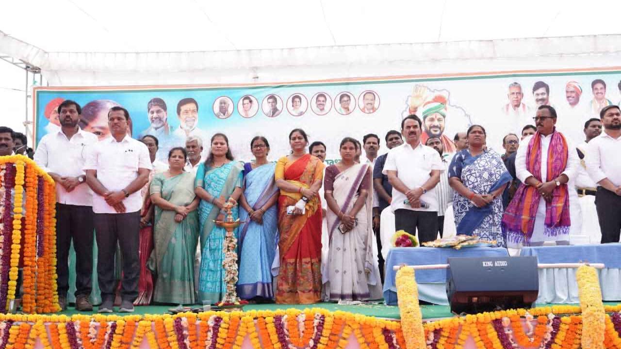 Jupally Krishna Rao: రహదారుల అభివృద్ధికి రూ.600 కోట్లు.. రూ.200కోట్లతో ఇంటిగ్రేటెడ్‌ స్కూల్.. కొల్లాపూర్‌ సమగ్ర అభివృద్ధే లక్ష్యం