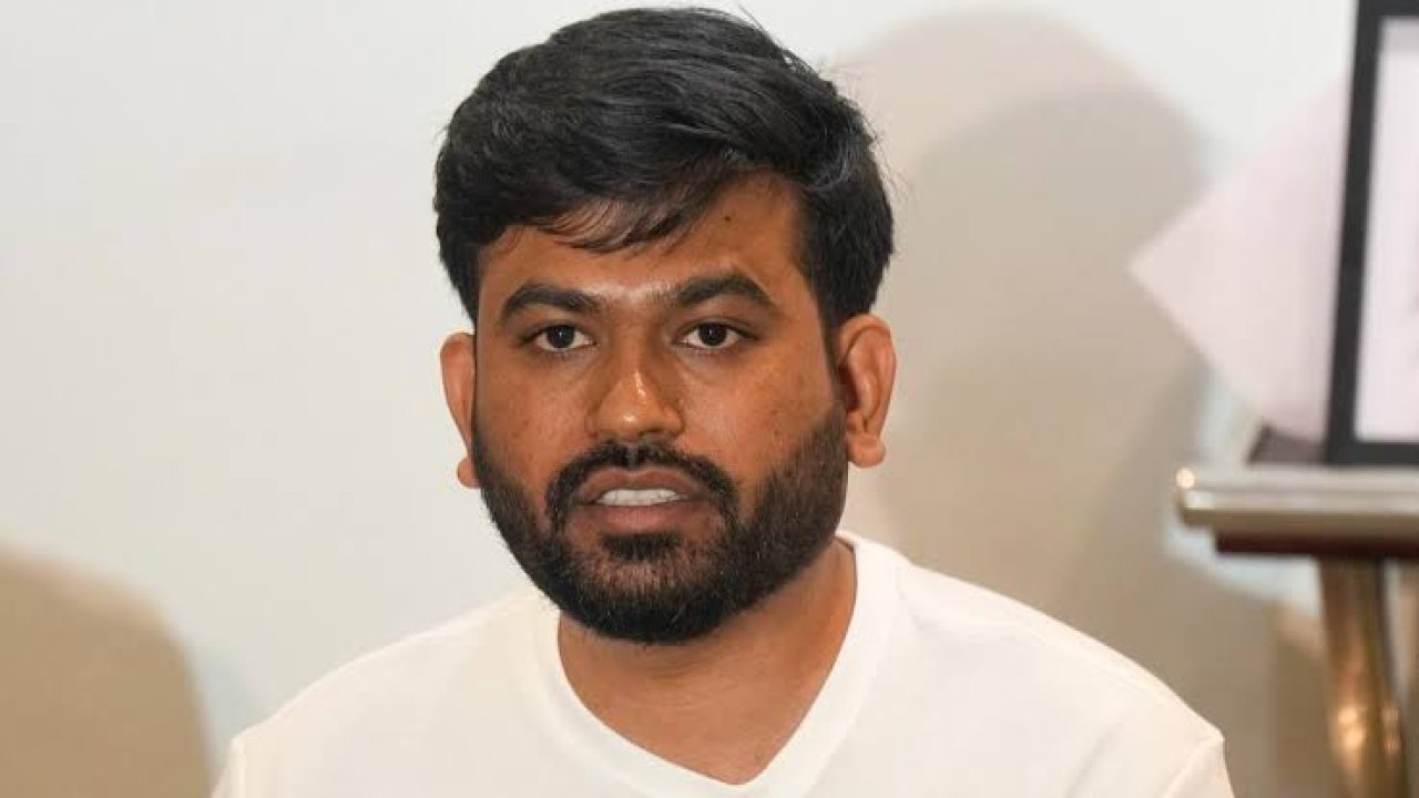 Madhya Pradesh: సీఎం పదవికి రాజీనామా చేస్తున్నా!!.. అభిజీత్ దీప్కే సంచలన పోస్ట్..