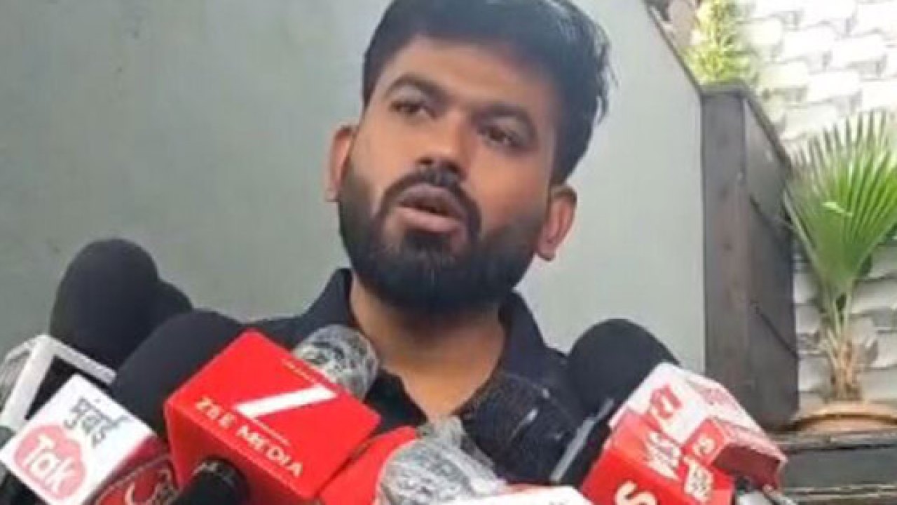 Pune: MPSC అక్రమాలపై సమరభేరి.. విద్యార్థుల పోరుకు CJP అభిజిత్ దీప్కే మద్దతు!