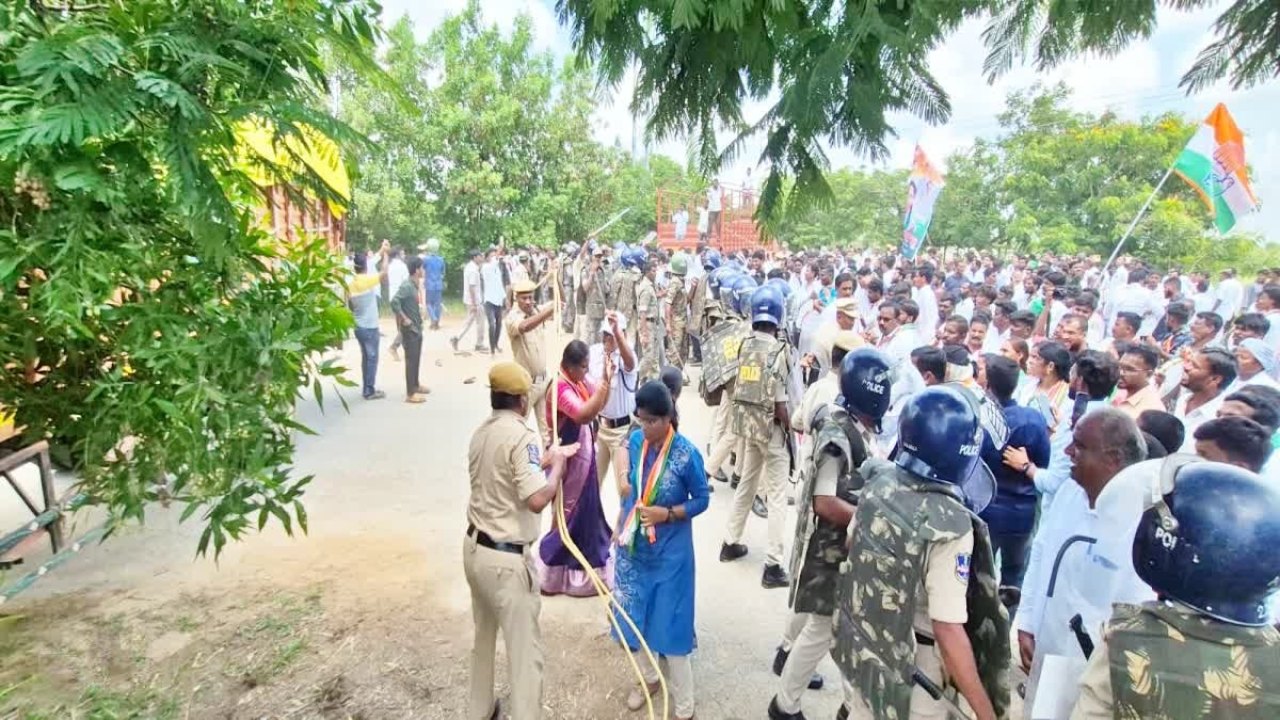 TG: ఫామ్‌ హౌస్‌ పాలిటిక్స్‌.. అనవసరంగా స్టెప్ తీసుకున్న కాంగ్రెస్..