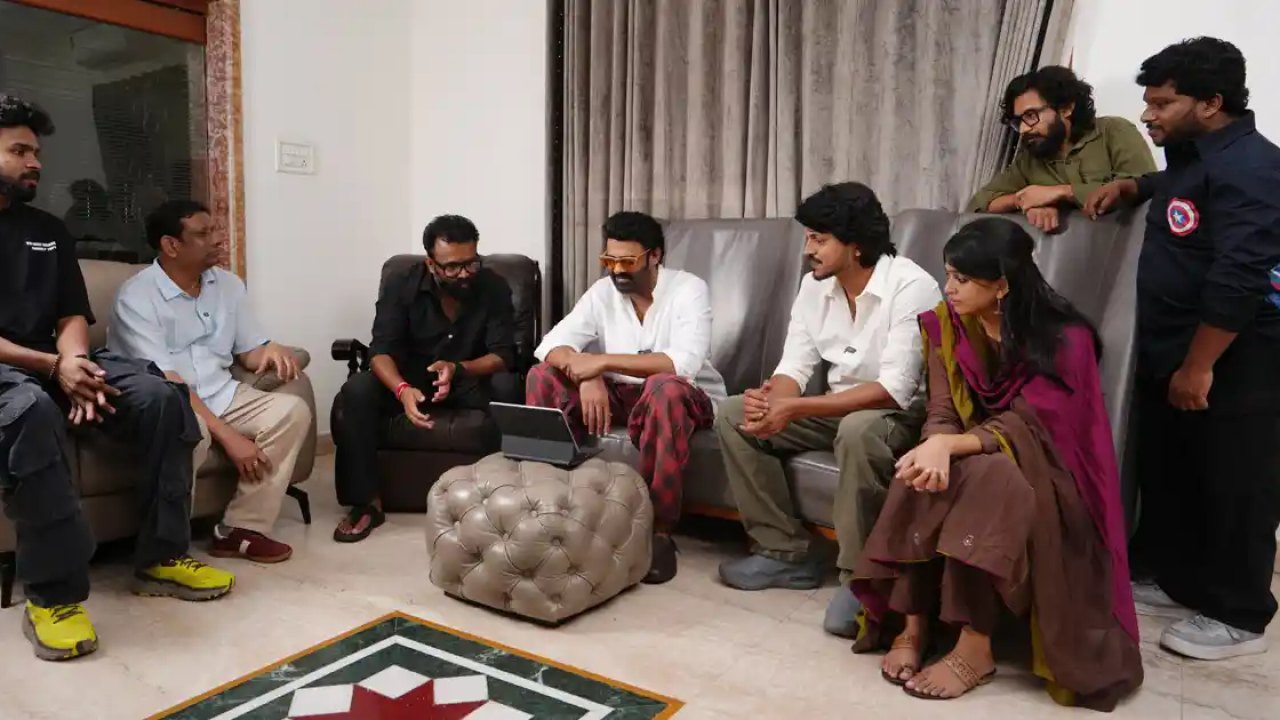 Prabhas: చిన్న సినిమాకి పాన్ ఇండియా స్టార్ సపోర్ట్..