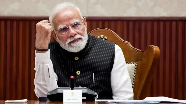 Politics : భారీగా పడిపోయిన బీజేపీ గ్రాఫ్.. ప్రధానిగా మోడీనే బెస్ట్ : ఎంవోటీఎన్ సర్వే