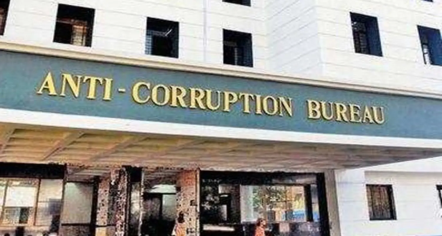 ACB : భూపాలపల్లి జిల్లా మైన్స్ ఏడీ జయరాజు నివాసంలో ఏసీబీ సోదాలు!