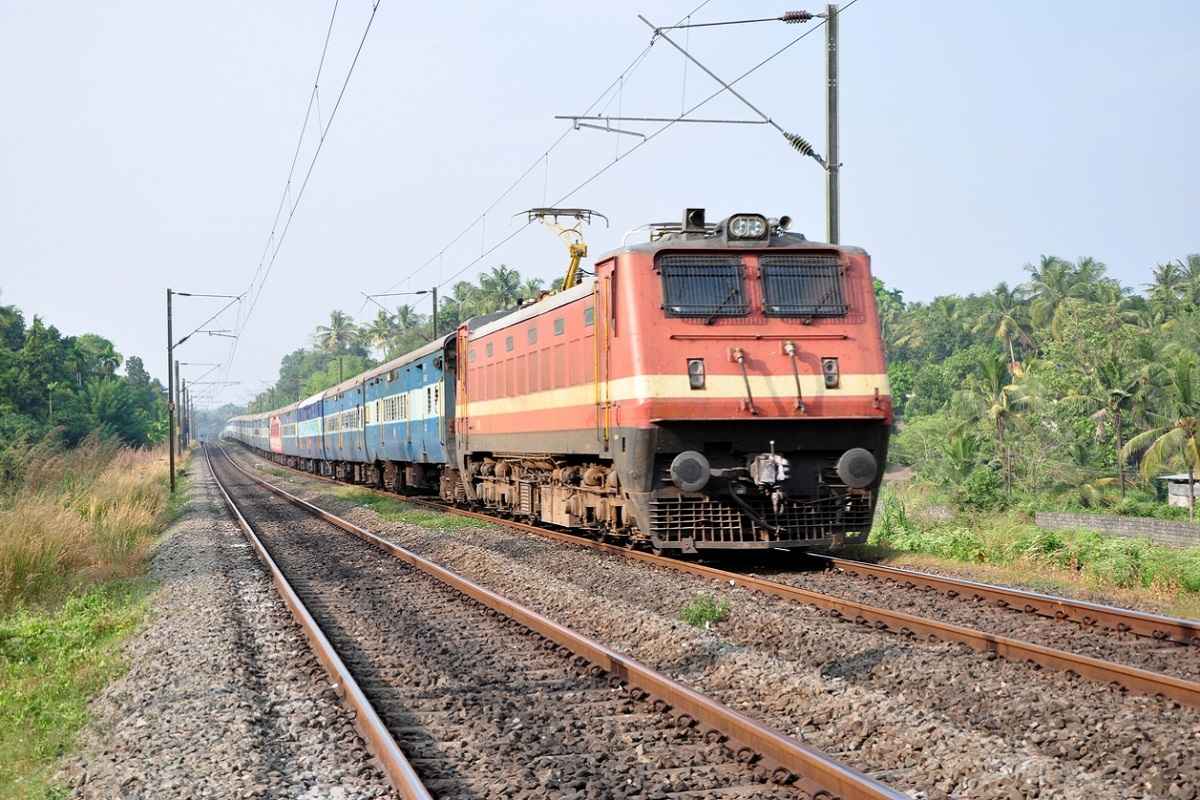 ఏపీ, తెలంగాణకు కేంద్రం గుడ్‌న్యూస్.. కొత్త రైల్వే లైన్లకు ఆమోదం