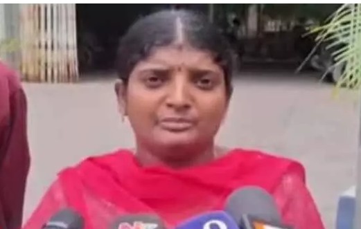 HYD : పాతబస్తీలో ఎంఐఎం అరాచకాలు.. మహిళా బీఎల్‌వోపై దాడి