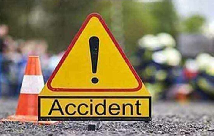 Breaking : అమీర్‌పేటలో  ఘోరప్రమాదం.. యువతి దుర్మరణం
