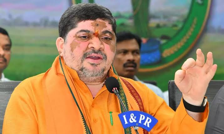 Telangana: కళ్యాణ లక్ష్మి-షాదీ ముబారక్ పథకాలపై మంత్రి పొన్నం ప్రభాకర్ కీలక ఆదేశాలు!..